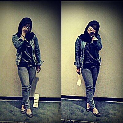 Ask/ig:Shfyhmhmdh 
path/vine:shofia
Line:shofia.m