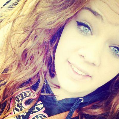 jocelyn_091414's profile picture. 