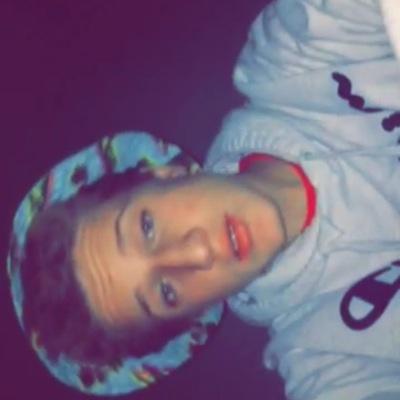 aye hmu