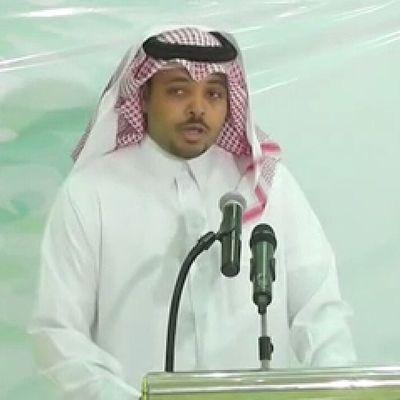 ‏‏‏‏‏‏طالب يدرس في مدرسة الحياه التي سنموت ولن نتخرج منها أبدا ،،، من هواة الشعر والتراث الجميل ،،،  ‏دعونا نرتقي بإفكارنا ونفيد من يحتاج الى اﻹرتقاء