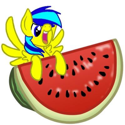 Im a comidien @JIXEN04x :Brother @mlp_sunkist Oh yeah and i love WATERMELONS