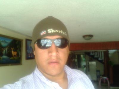 Encadenado a ti. Solo pensamientos del corazon.