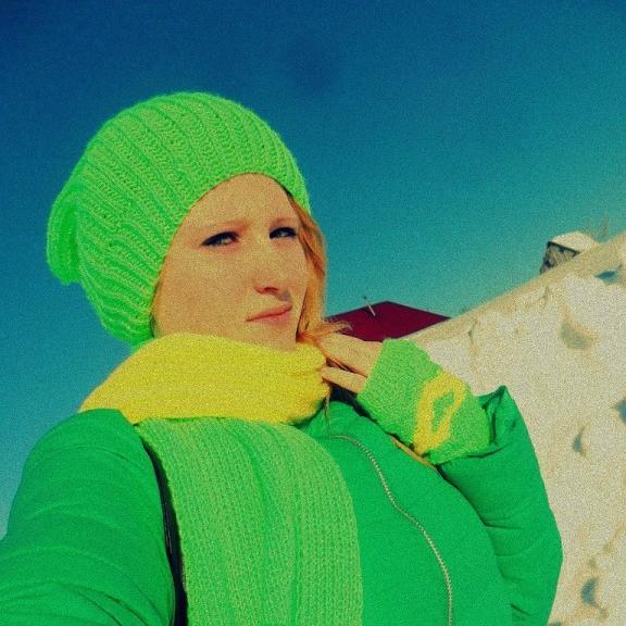 TatarnikowaLina's profile picture. 