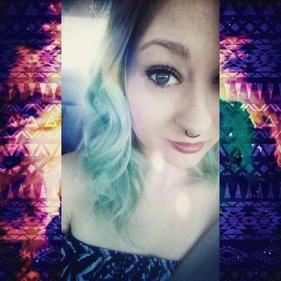 BllueBombShell's profile picture. I say shit.