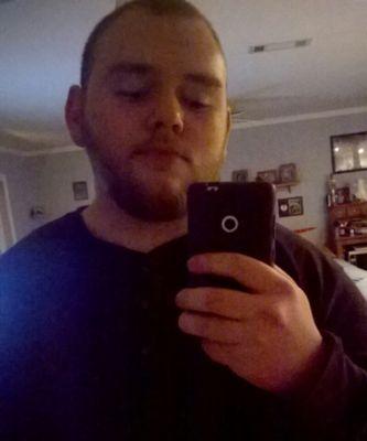 dizzyhicks's profile picture. (loading...)