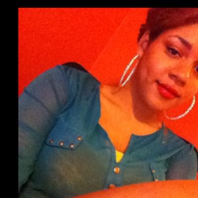 Reyna_____'s profile picture. 