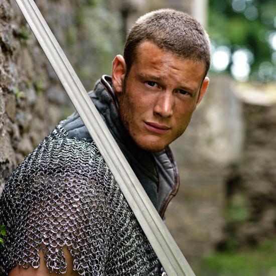 I am the older brother of @AlesterSloane and best friend of @DazzlingLord. I am betrothed to my one and only, @GossameryLady.
「#ASOIAF/#OC」#DɪʌƅʅơFɪɾє❖