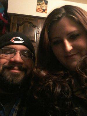 FordMf90's profile picture. I'm a wife, daughter, and cosmetologist...