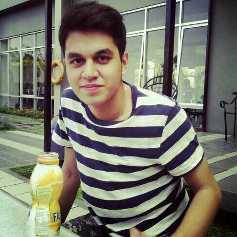 fahriRain_ Profile Picture
