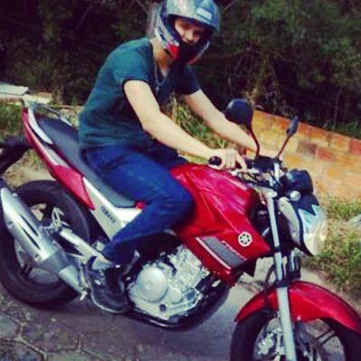 Lutar e lutar, até que cordeiros se transformem em leões.
Você nunca sabe que resultados virão da sua ação. Mas se você não fizer nada, não existirão resultado.