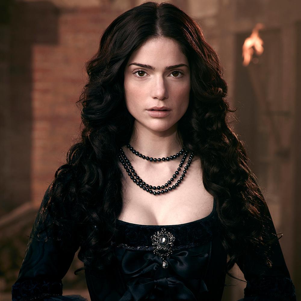 I am the younger sister of @KingsguardGold and the only Oakheart daughter. I am betrothed to the one and only, @VigorousLord.「#ASOIAF#|OC」#VʌɲɪʅʅʌSυʛʌɾ✤