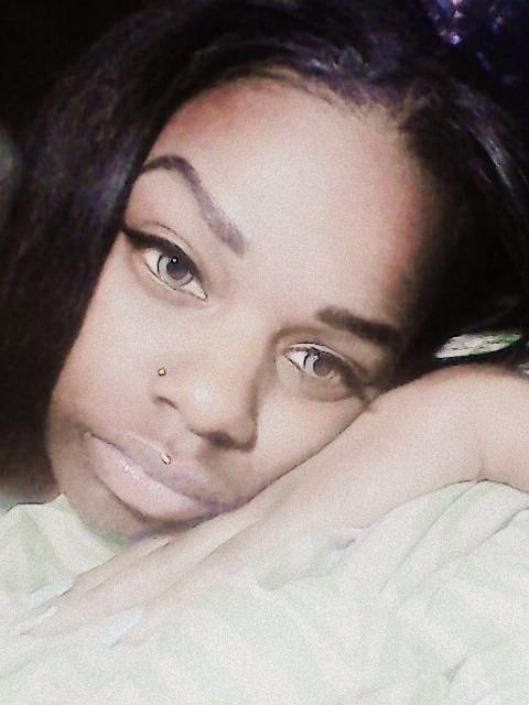 no FEELINGS , aint no bitch im trusting.