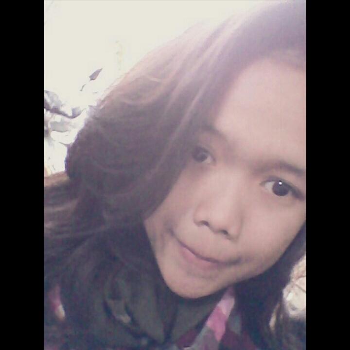 Follow me yes!Follback?just mention(y)