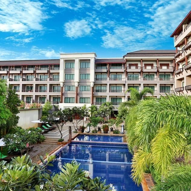 Built around a stunning landscape, Royal Empire Hotel offers visitors to Siem Reap the ultimate in luxury and services.
