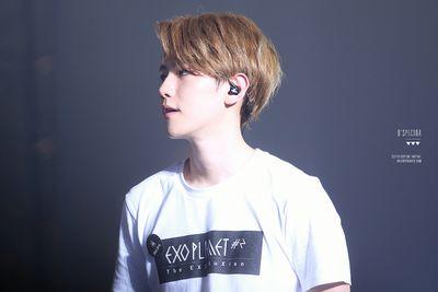 ผมแบคเบอร์รี่ ผมอินดี้เป็นบางเวลา ทักได้ คุยได้ผมไม่กัด