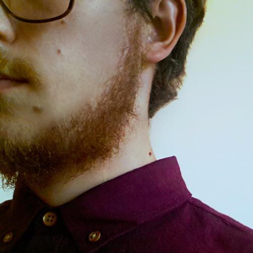 Web & Digital Designer. I work with digital, I have fun with the analog