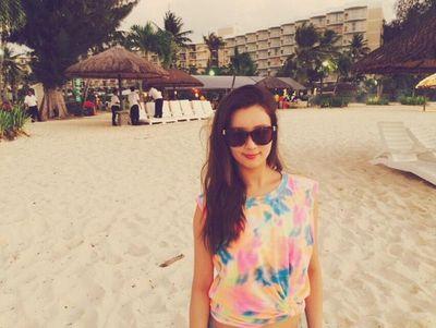 Yoon Bomi here ! ^0^ • Since 1993 | #APINKEUSQ #APINKFAMSQ #CUBEFams