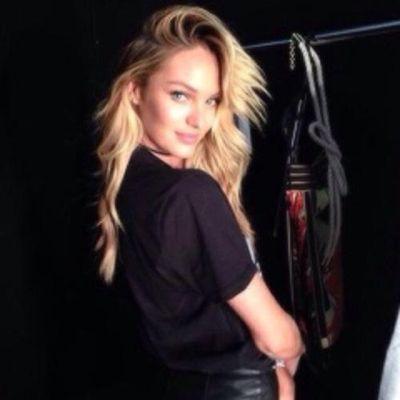 — 19; single; lesbica.