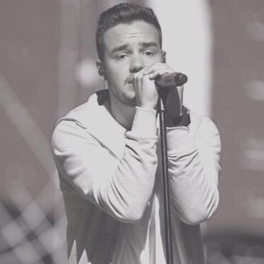 french directioner ❤️ arianator❤️les anges7❤️lovatic❤️rayannebensetti❤️kendji❤️nrj❤️lemag❤️svp aller follow @slayniallou ❤e️❤️❤️❤️je follow back ❤️❤️❤️❤️