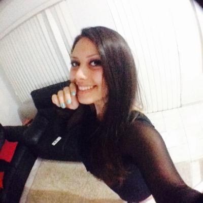 Me ocupo e me preocupo com o que me fortifica .✌❤️