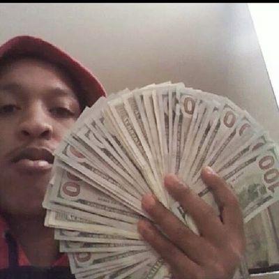 CrispyMal's profile picture. 