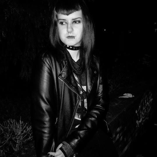 Lily_Echelon_'s profile picture. PEOPLE SUCK BUT IT'S OKAY BECAUSE BANDS. 
that's all k bye ._.