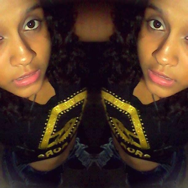 LaTwiin1_'s profile picture. ∞ ♚«|G O D|»♚
 Primeramentee Dios ♥          Lovee              /#Tyga  '' ☺ '  ♥