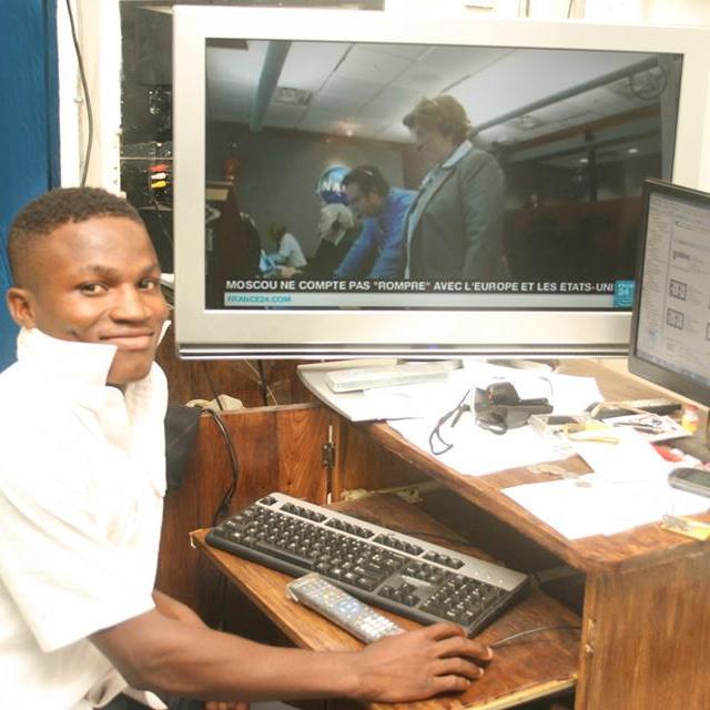 kossi_finnou's profile picture. Je suis un étudiant en première année à l'université. 1metre 60 ;Je suis un peu unique de mon genre