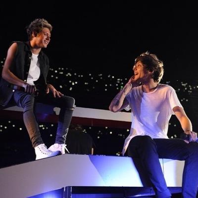 Hey guys! I'm usually known as @_crazy_for_1direction on Instagram. It would be awesome if you followed me here and on IG! I saw 1D on 8/4/14 and 9/28/14 TBCI
