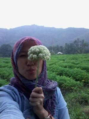 muthimuthimuth's profile picture. - Hidup Memang Rumit Kalo Bisa Jangan DiPersulit - @yangga86 -