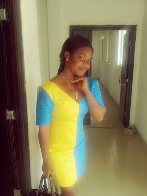 sandraasante7's profile picture. 