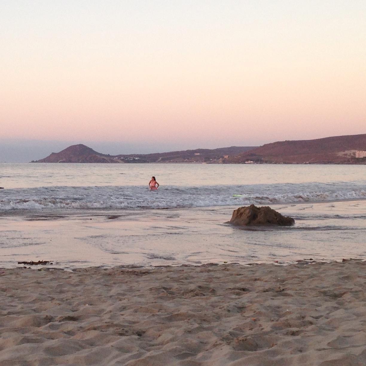 guzmancata's profile picture. 