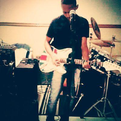 Drummers And Guittar                    RP