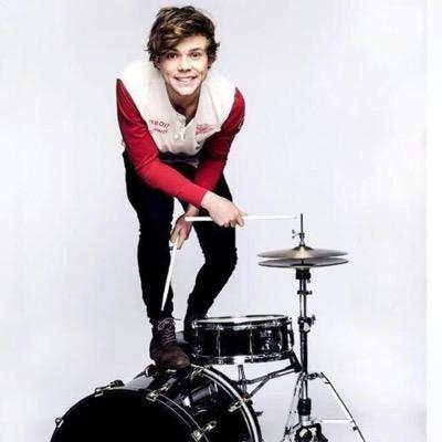 Free follow from @cloudy_1d5sauce Follow & ask for a follow back