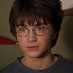 RIDDLESTUPIDO's profile picture. @ddweird makes me smile