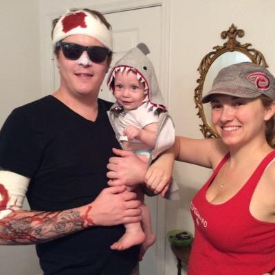 TheRealMrsE1015's profile picture. Married to the BEST husband. Mother to the 2 BEST kids ever.