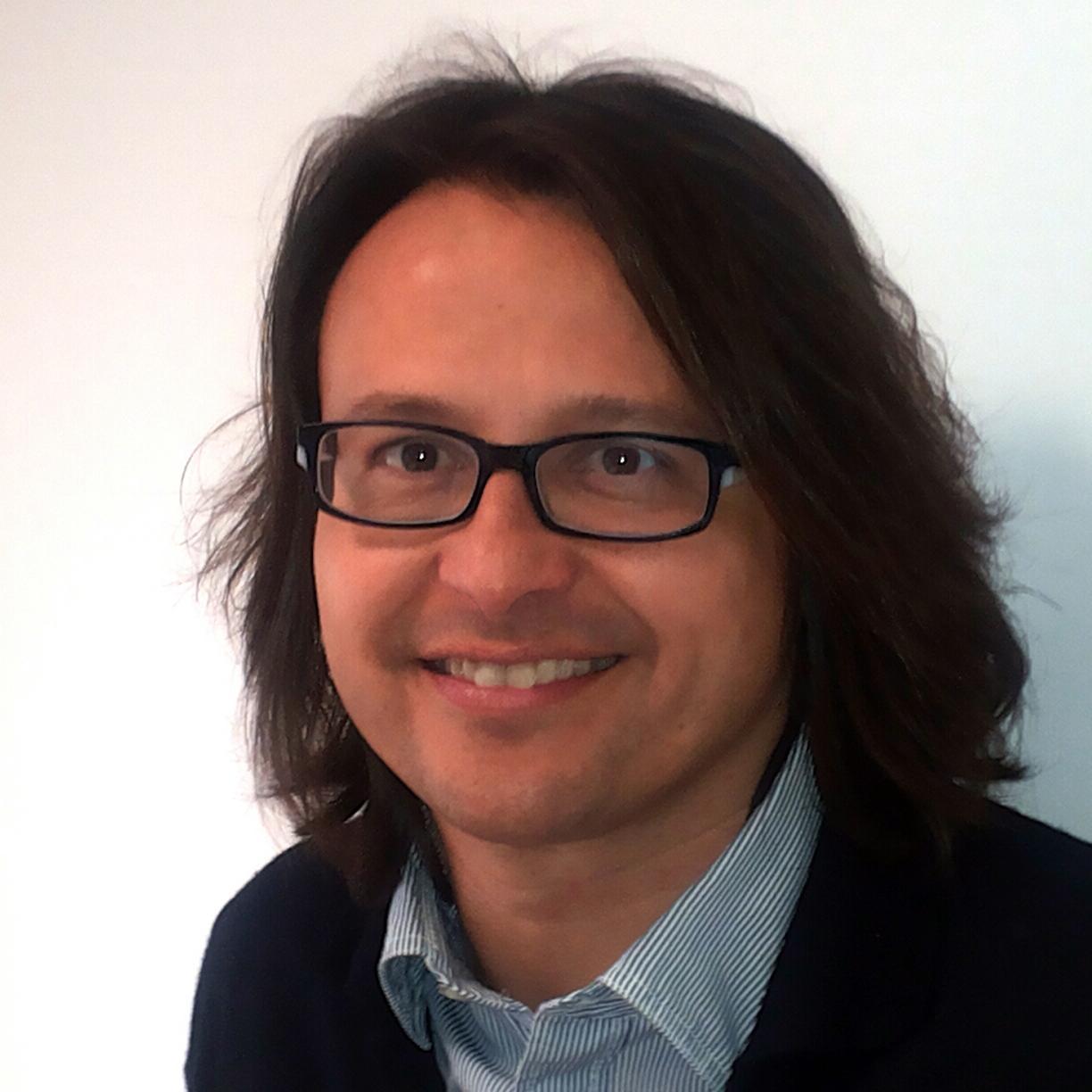 Emprendedor, convencido de la Creación de Valor Compartido. Estrategia y Finanzas BuboCar Cofundador de Tarifas Blancas y https://t.co/ewXT7zJuhi