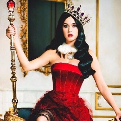 @Ladygaga , @katyperry - my queens♛♛ @Mamkaminaj - my love♥️♥️♥️♥️♥️ @_Iruha - my sister ✨ ♡