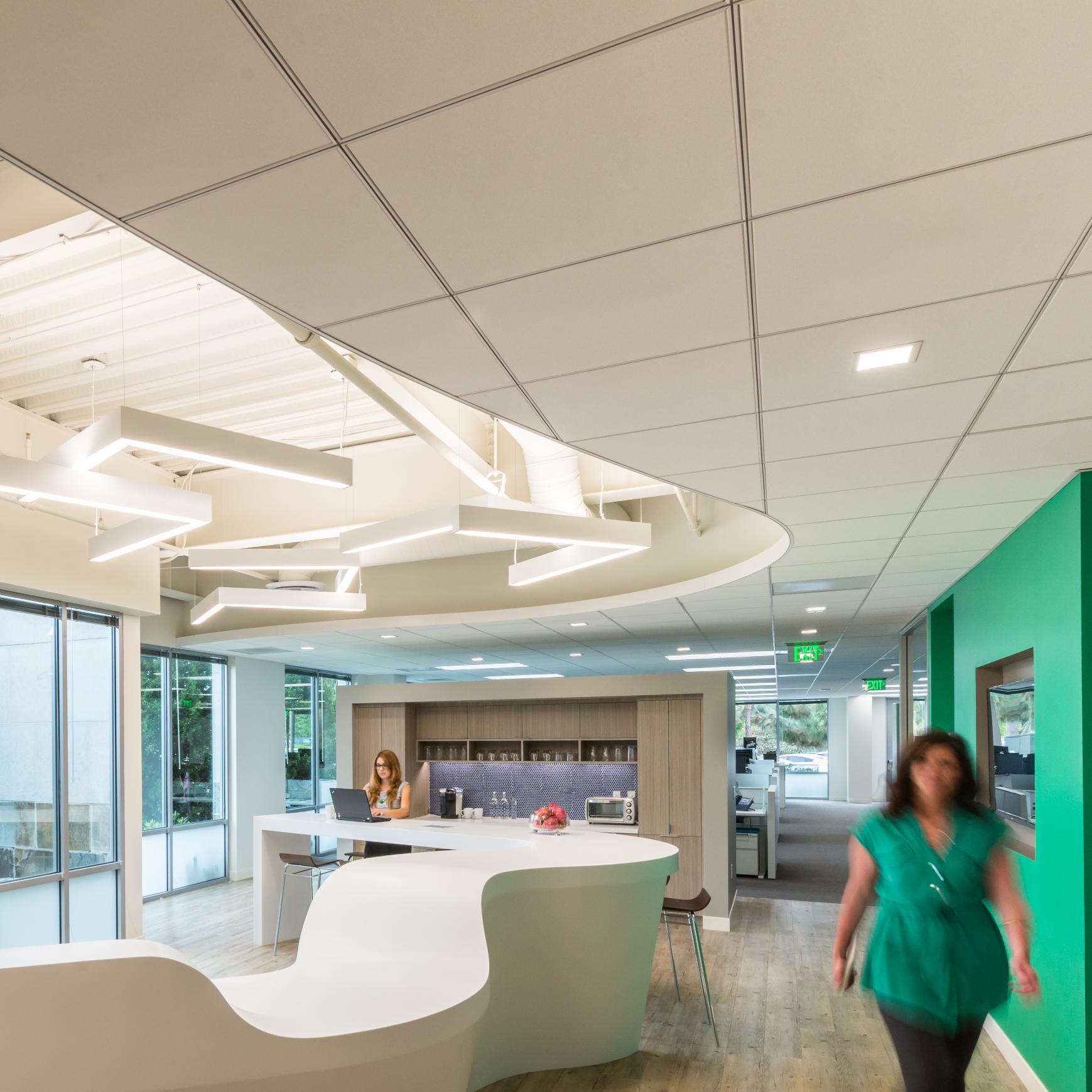 SDIndustrialRE's profile picture. Built for Advantage: Team collaboration turns real estate into real advantage and empowers our Landlord and Occupier clients to make confident decisions