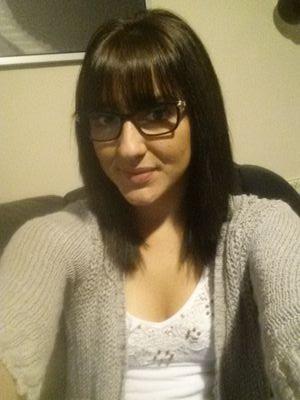 AshleyLeeburn's profile picture. livin' like a lyric outta fishin' in the dark ♡♡