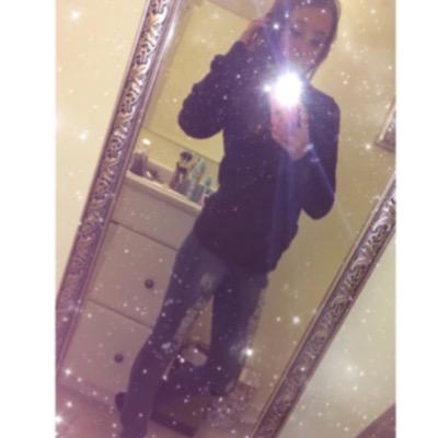 graciee03's profile picture. ✖️✖️✖️