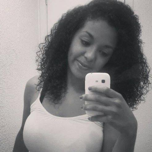 Prazer, sou fora da lei. Carioca, 20.
