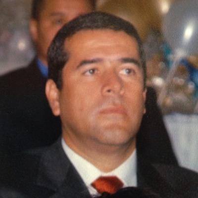 Contador Público, universidad de Antioquia. asesor tributario, operador hotelero