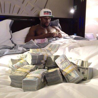 New page! The official *parody* twiiter of Floyd Mayweather. #TMT