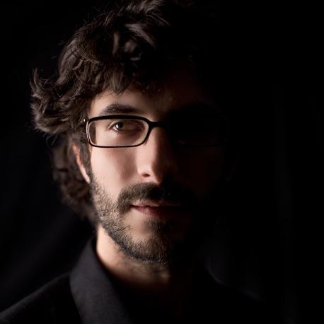 Fumatweets's profile picture. Documentary Editor