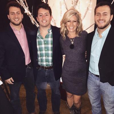 University of Arkansas ΣΝ