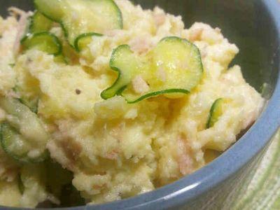 cucumber_pote's profile picture. 主役でもないのに歯ごたえで目立ってしまってすみません……