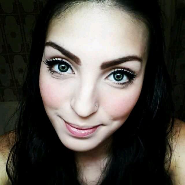 Ofelia___123's profile picture. 