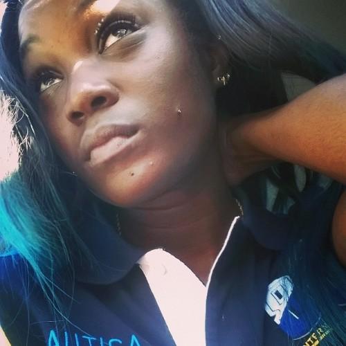 #TeamPisces♓ i could tell ya bout me but ull still neva kno me!
Fell in love with a Leo ♌...