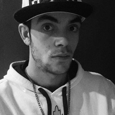 Canta Autor del 91 - La Elite Studio - Actuaciones de Reggae Rap & Dj - Contacto por Twiter , Facebook , Youtube e Instagram. + Informacion por privado